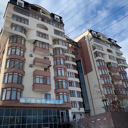 Luxury Apartments Truskavets Exterior photo